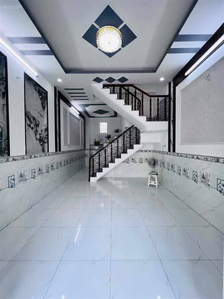 Bán nr 40m2 cuối nguyễn văn bứa, 735 triệu, 2pn, 2wc, pháp lý đầy đủ, uy tín hình ảnh thật