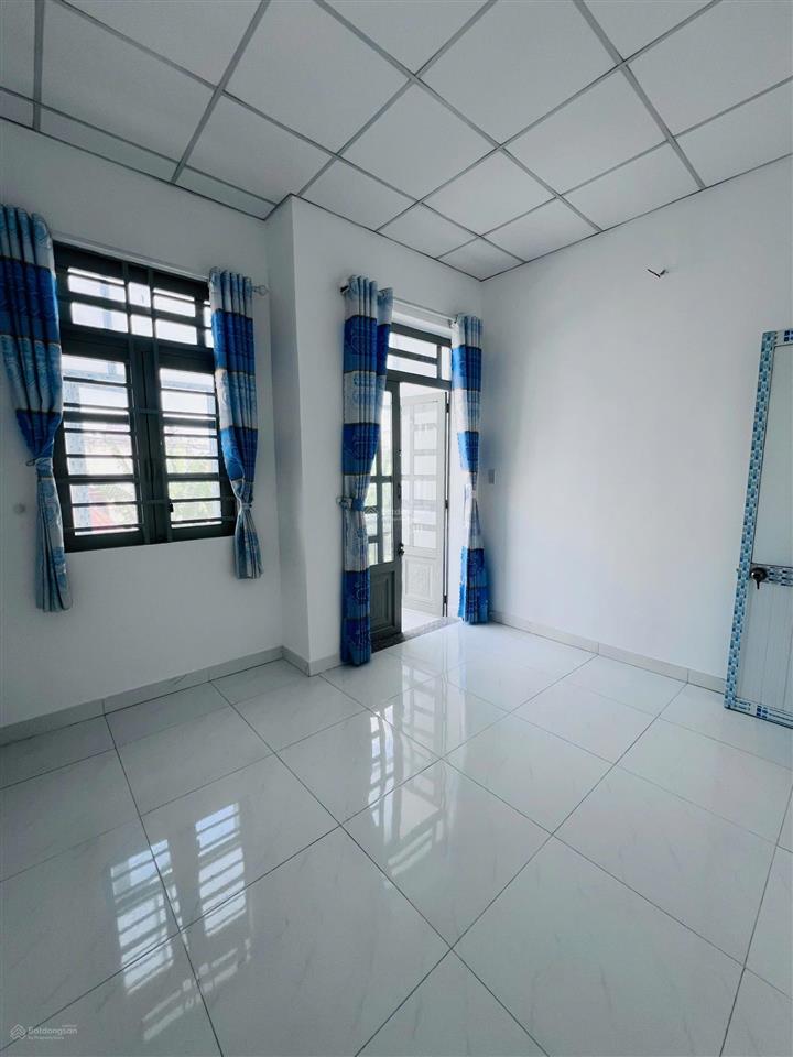 Bán nr 40m2 cuối nguyễn văn bứa, 735 triệu, 2pn, 2wc, pháp lý đầy đủ, uy tín hình ảnh thật