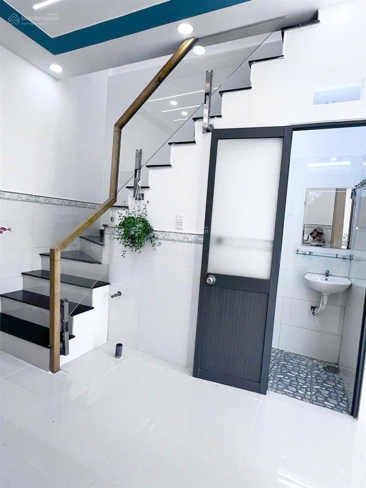 Bán nhà riêng góc 2 mặt tiền giá siêu hời tại cuối nguyễn văn bứa, xuân thới sơn, 900 triệu, 44m2