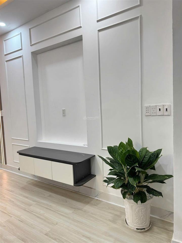 Bán gấp nhà biệt thự 2pn, 2wc, 44m2 ở cuối nguyễn văn bứa, hóc môn, hcm