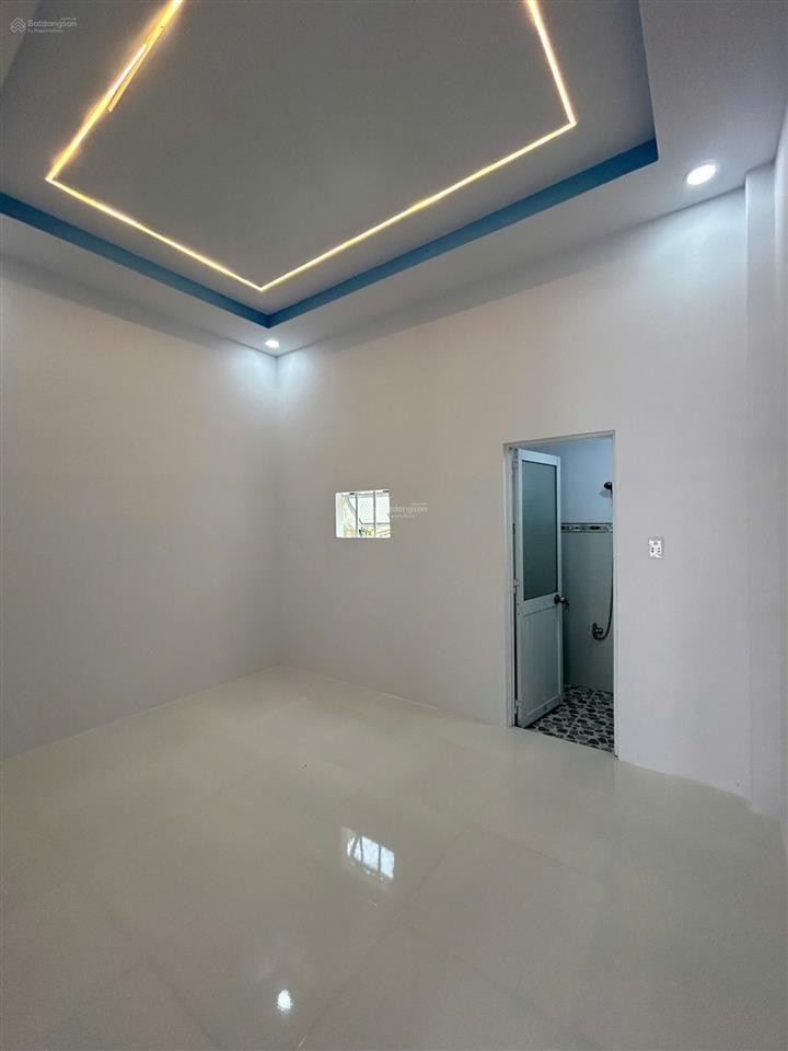 Bán nhà sổ hồng riêng tại cuối đường nguyễn văn bứa giá cực mềm chỉ với 1,4 tỷ