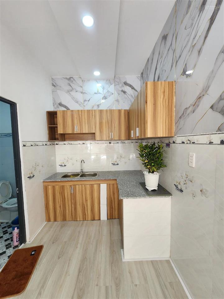 Bán gấp nhà biệt thự liền kề tại nguyễn văn bứa, 850 triệu, 40m2, 2pn + 2wc