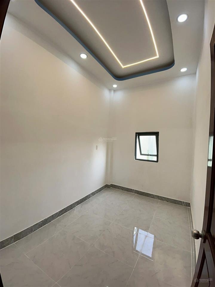 Bán nhà riêng tại đường nguyễn văn bứa, 800 triệu, 32m2, giá siêu hời hot!