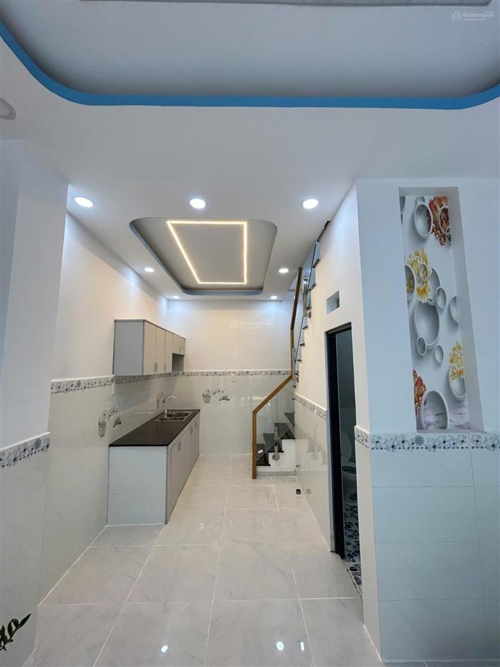 Bán nhà riêng tại đường nguyễn văn bứa, 800 triệu, 32m2, giá siêu hời hot!