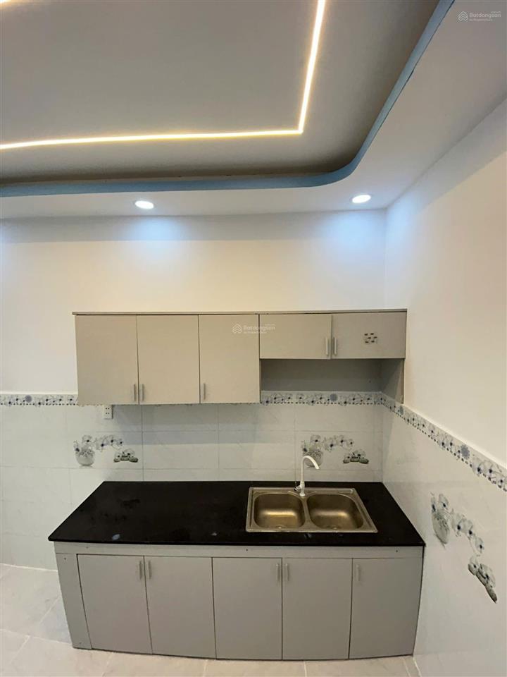 Bán nhà riêng tại đường nguyễn văn bứa, 800 triệu, 32m2, giá siêu hời hot!