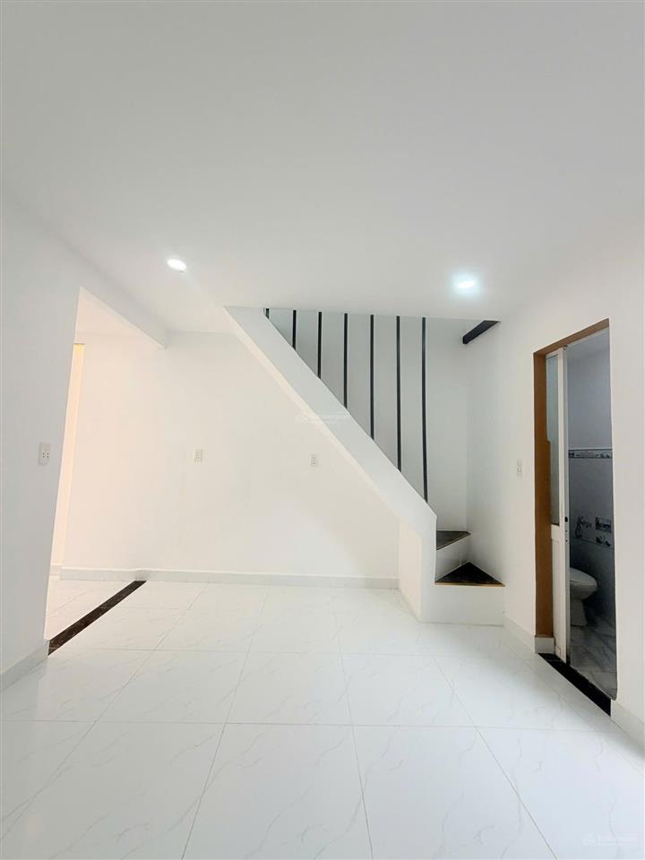 Bán nhà riêng phong thủy tốt, căn cuối nên giá rẻ hơn thị trường