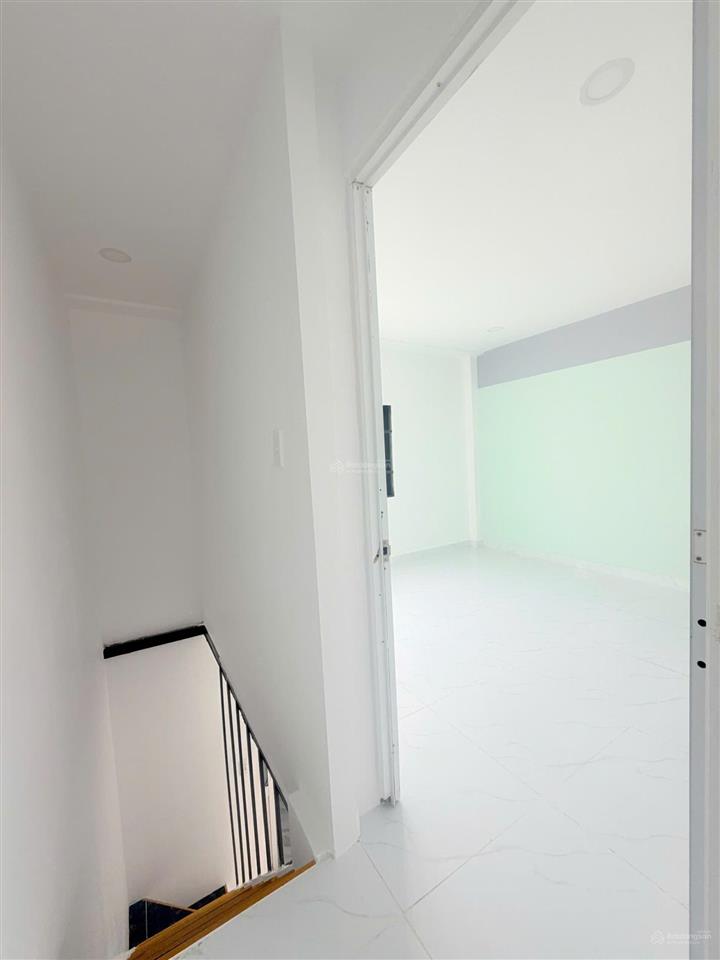 Bán nhà riêng phong thủy tốt, căn cuối nên giá rẻ hơn thị trường