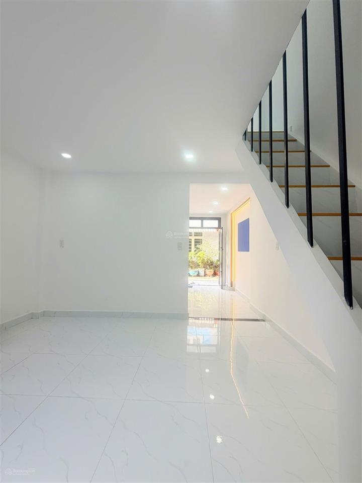 Bán nhà riêng phong thủy tốt, căn cuối nên giá rẻ hơn thị trường