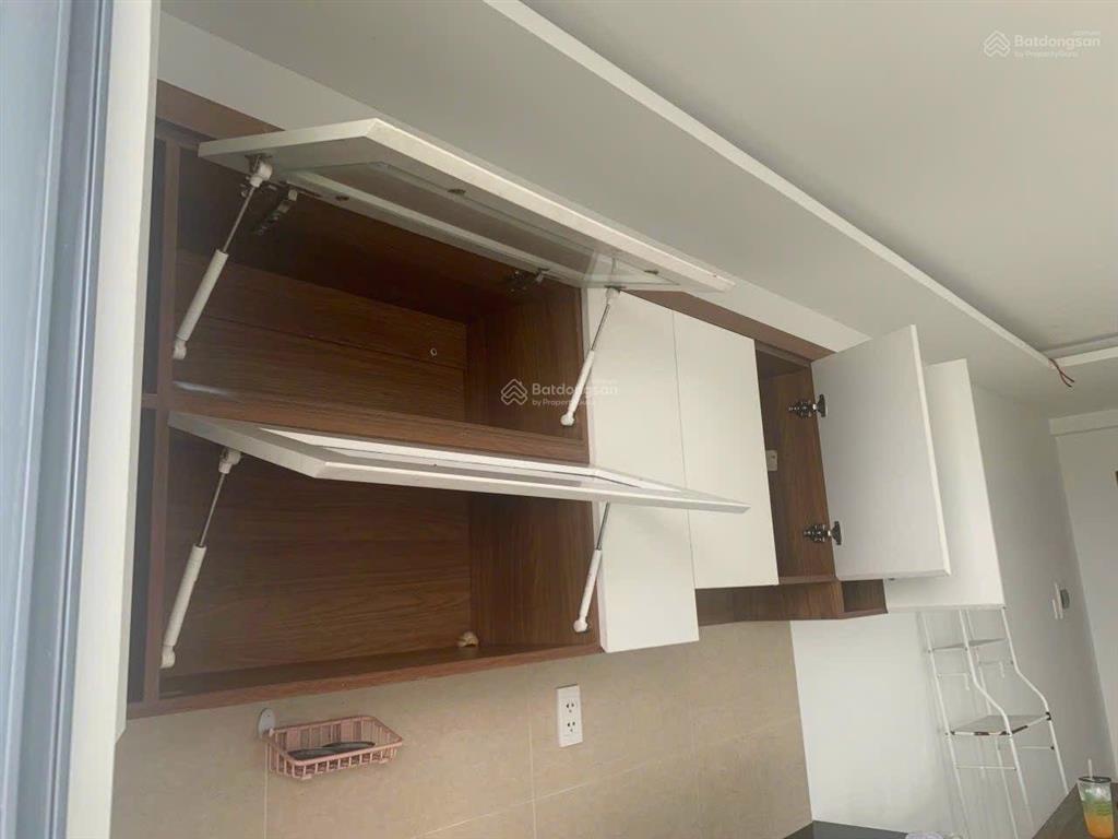 Cần chuyển nhượng căn hộ mặt tiền đt743, 62m2