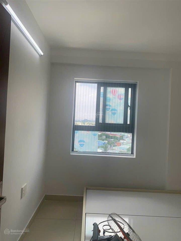 Cần chuyển nhượng căn hộ mặt tiền đt743, 62m2