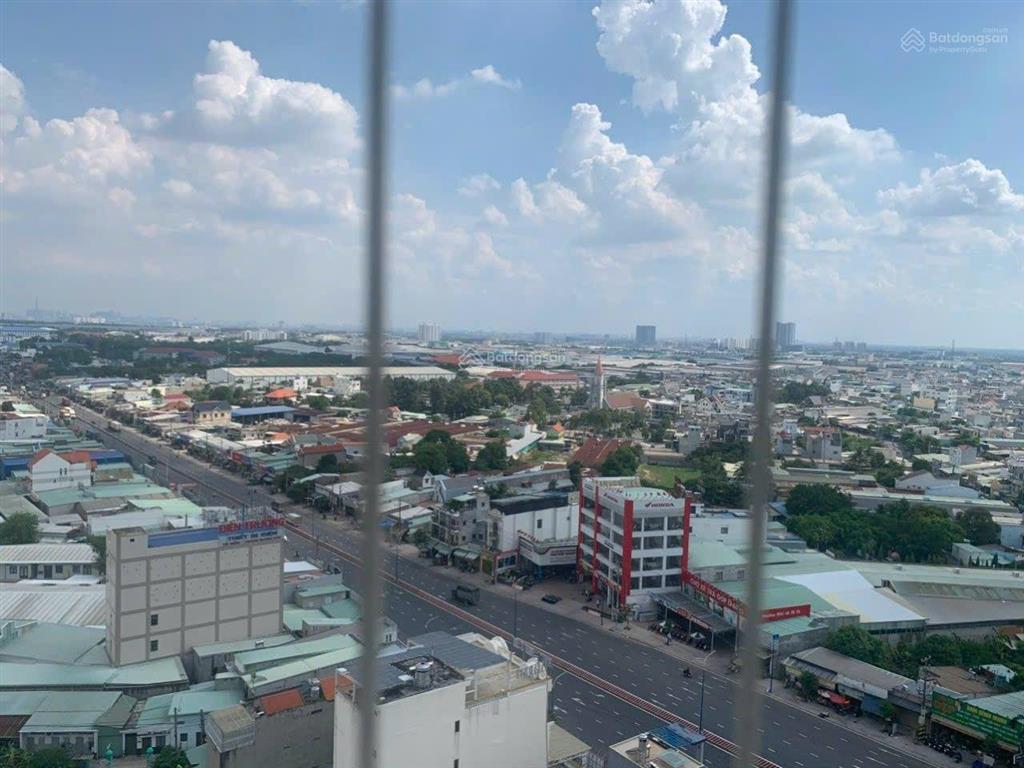 Cần chuyển nhượng căn hộ mặt tiền đt743, 62m2