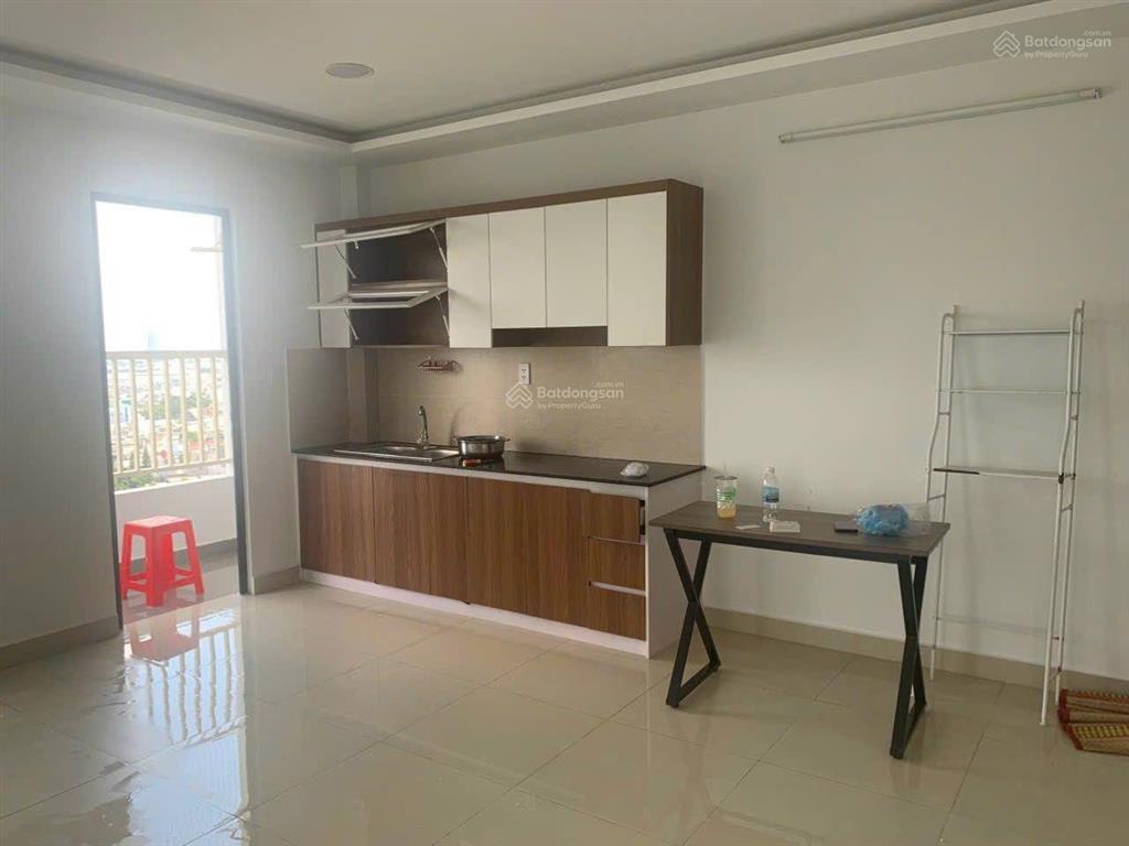 Cần chuyển nhượng căn hộ mặt tiền đt743, 62m2