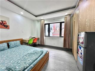 Căn hộ dịch vụ full nội thất cửa sổ lớn nguyễn trãi quận 1, gần galaxy nguyễn xu, chợ bến thành