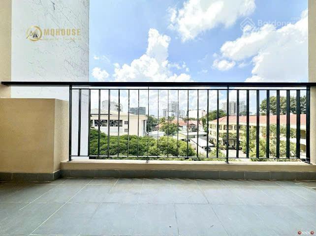 Chdv full nội thất, ban công, 40m2 phan đăng lưu phú nhuận, thang máy, cho nuôi pet