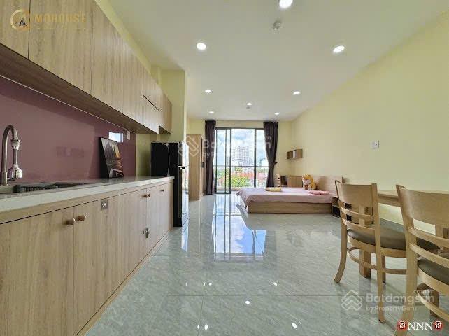 Chdv full nội thất, ban công, 40m2 phan đăng lưu phú nhuận, thang máy, cho nuôi pet