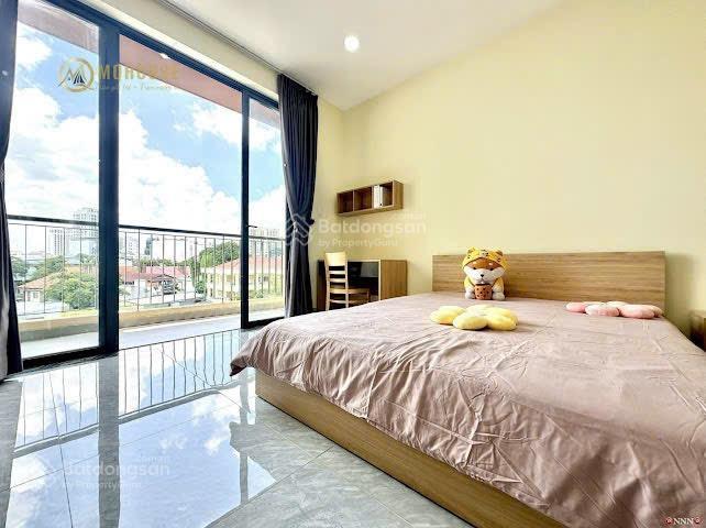 Chdv full nội thất, ban công, 40m2 phan đăng lưu phú nhuận, thang máy, cho nuôi pet