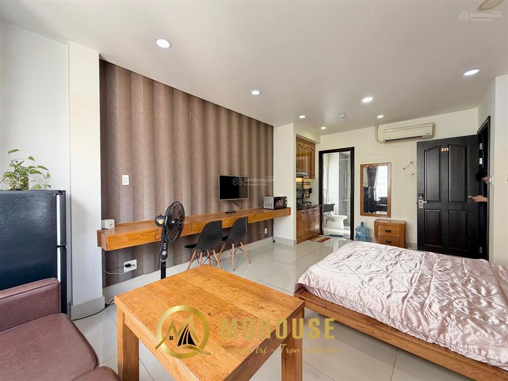 Căn hộ 40m2 full nội thất, ban công trần đình xu quận 1  mới  sạch sẽ