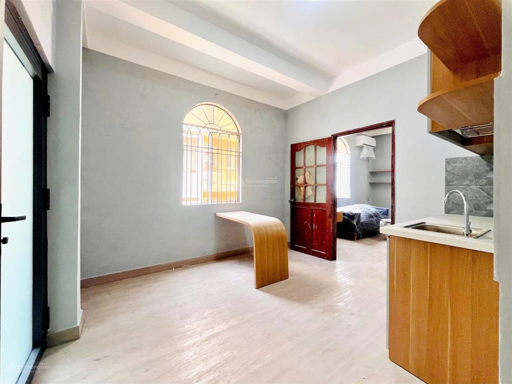 Căn hộ 1pn 50m2 full nội thất  trần hưng đạo quận 1