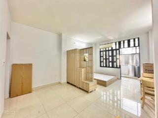 Căn hộ 1pn 40m2 full nội thất, ban công gần đh ngoại thương, d5 bình thạnh, bến xe miền đông