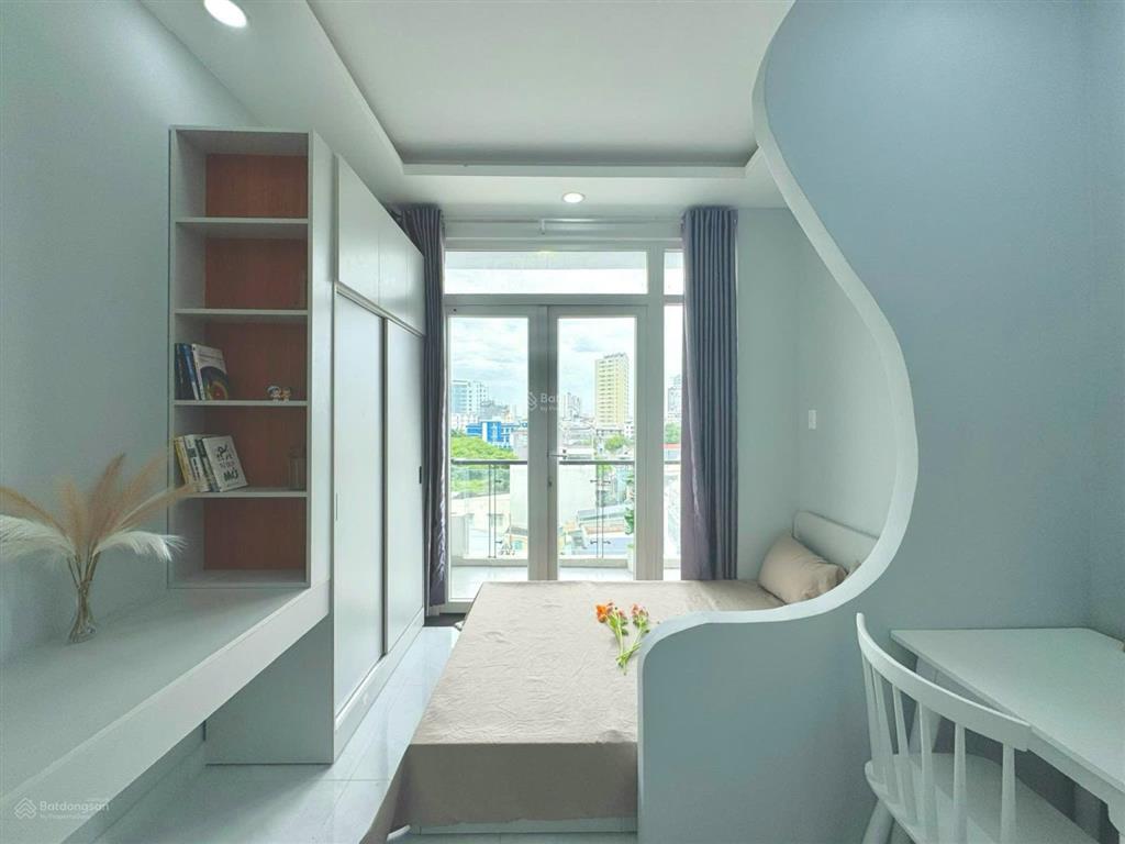 Căn hộ 35m2 full nội thất, ban công, nguyễn văn cừ quận 1