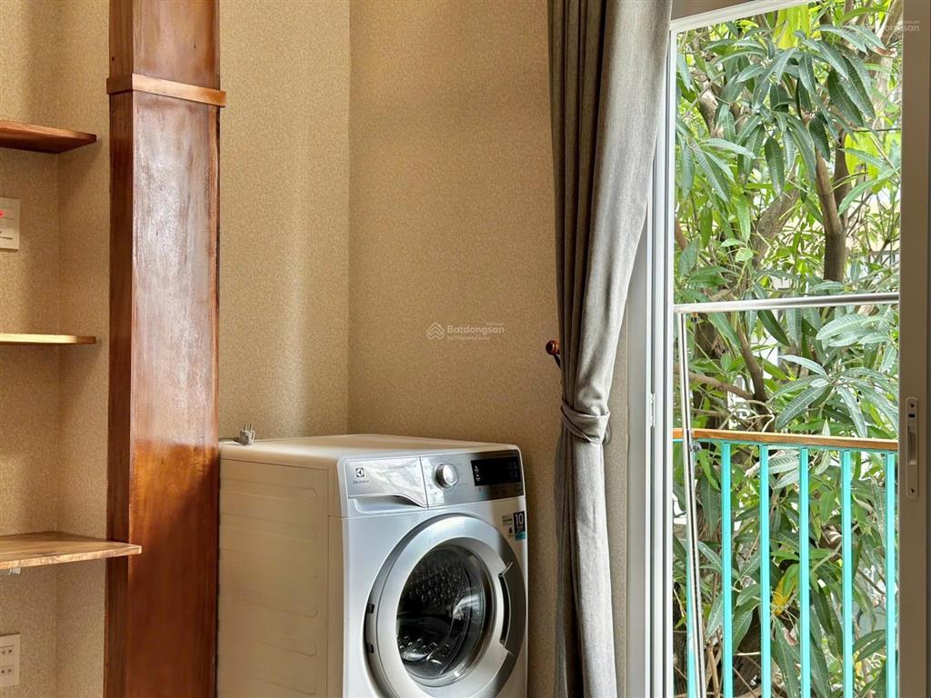 Căn hộ duplex, ban công full nội thất, thiết kế vintage hoàng sa quận 3