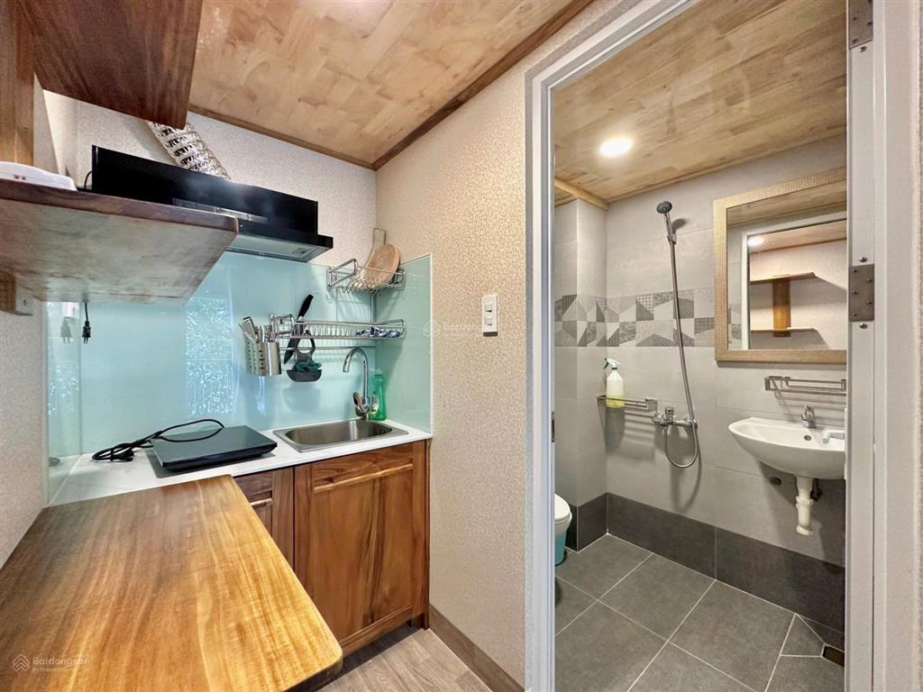 Căn hộ duplex, ban công full nội thất, thiết kế vintage hoàng sa quận 3