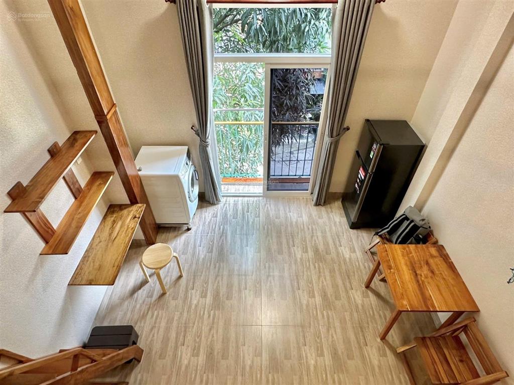 Căn hộ duplex, ban công full nội thất, thiết kế vintage hoàng sa quận 3