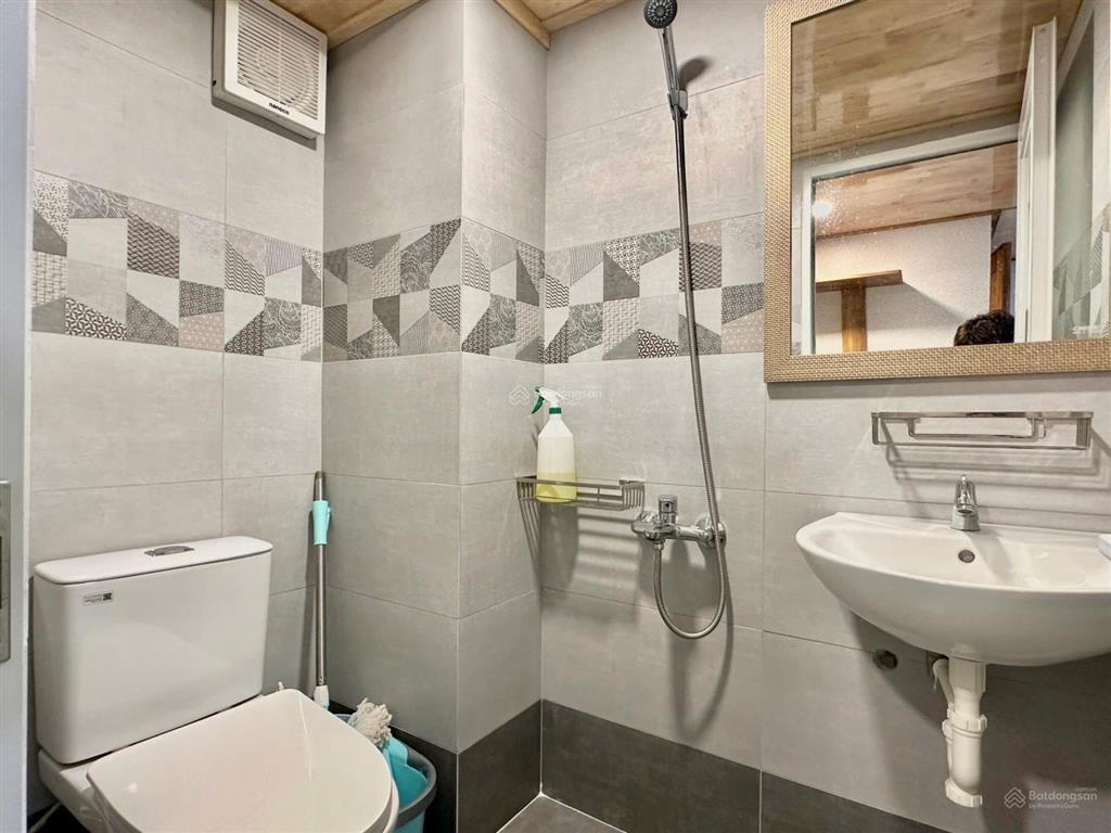 Căn hộ duplex, ban công full nội thất, thiết kế vintage hoàng sa quận 3