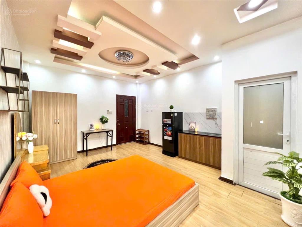 Cho thuê phòng full nội thất, thiết kế đẹp, sạch sẽ, an ninh quận 1  nguyễn văn cừ