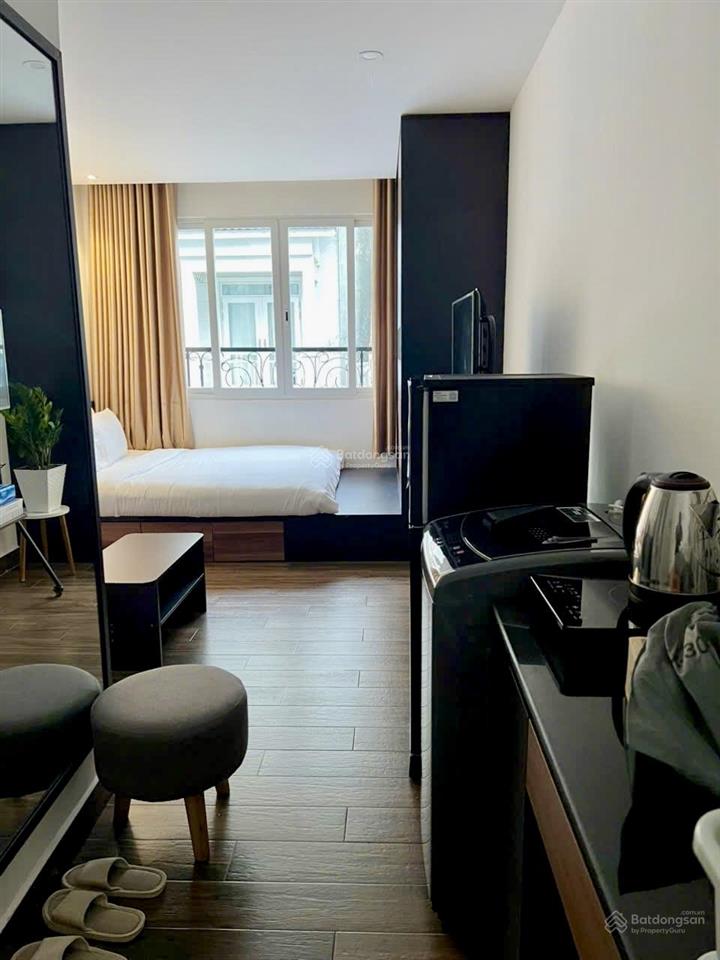 Căn hộ full nội thất, cửa sổ thoáng, phạm viết chánh quận 1, gần cầu ông lãnh