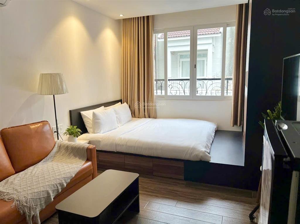 Căn hộ full nội thất, cửa sổ thoáng, phạm viết chánh quận 1, gần cầu ông lãnh