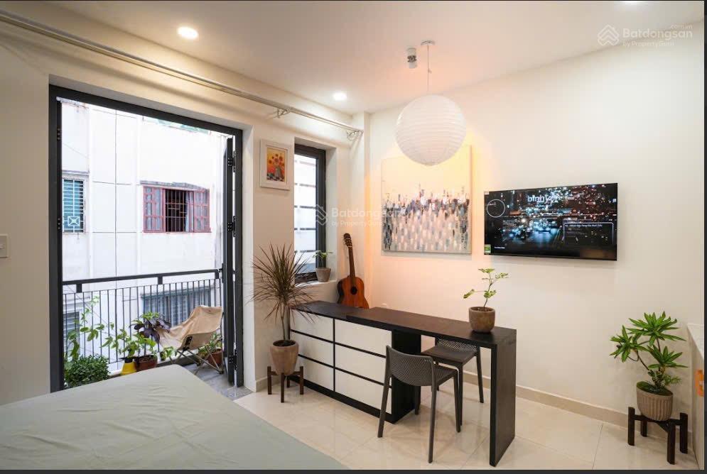 Căn hộ ban công decor đẹp, cống quỳnh quận 1, gần phố tây bùi viện, bệnh viện từ dũ