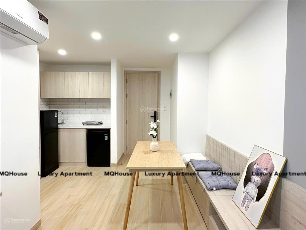 Căn hộ thiết kế đẹp  nội thất cao cấp  cửa sổ thoáng  thang máy  cmt8, quận 3, gần đh hoa sen