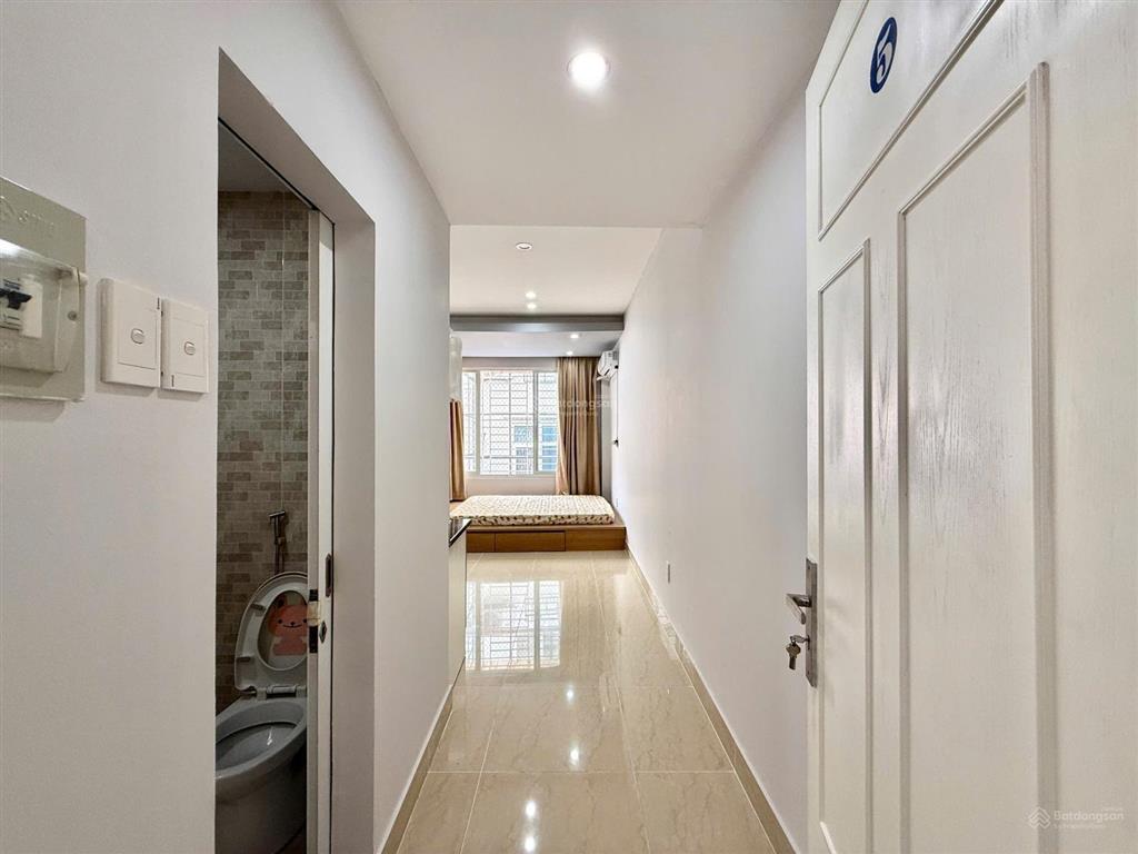 Cho thuê phòng  35m2  lê thị riêng bến thành quận 1  gần đh hoa sen  đh văn lang