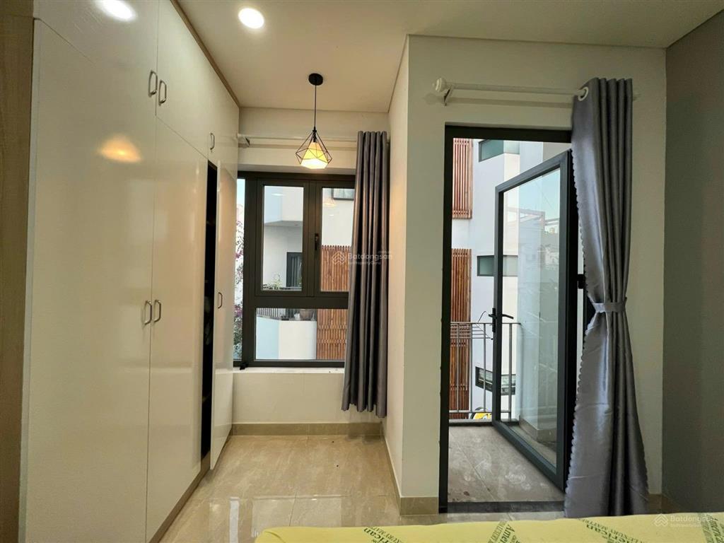 Khai trương căn hộ full nội thất  gần cầu công lý quận 3  thang máy  ban công  bãi xe rộng