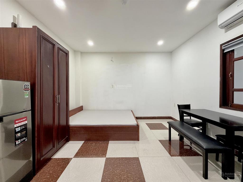 Cho thuê phòng 35m2 full nt, máy giặt riêng, thành thái quận 10, bảo vệ, thang máy, sạch sẽ