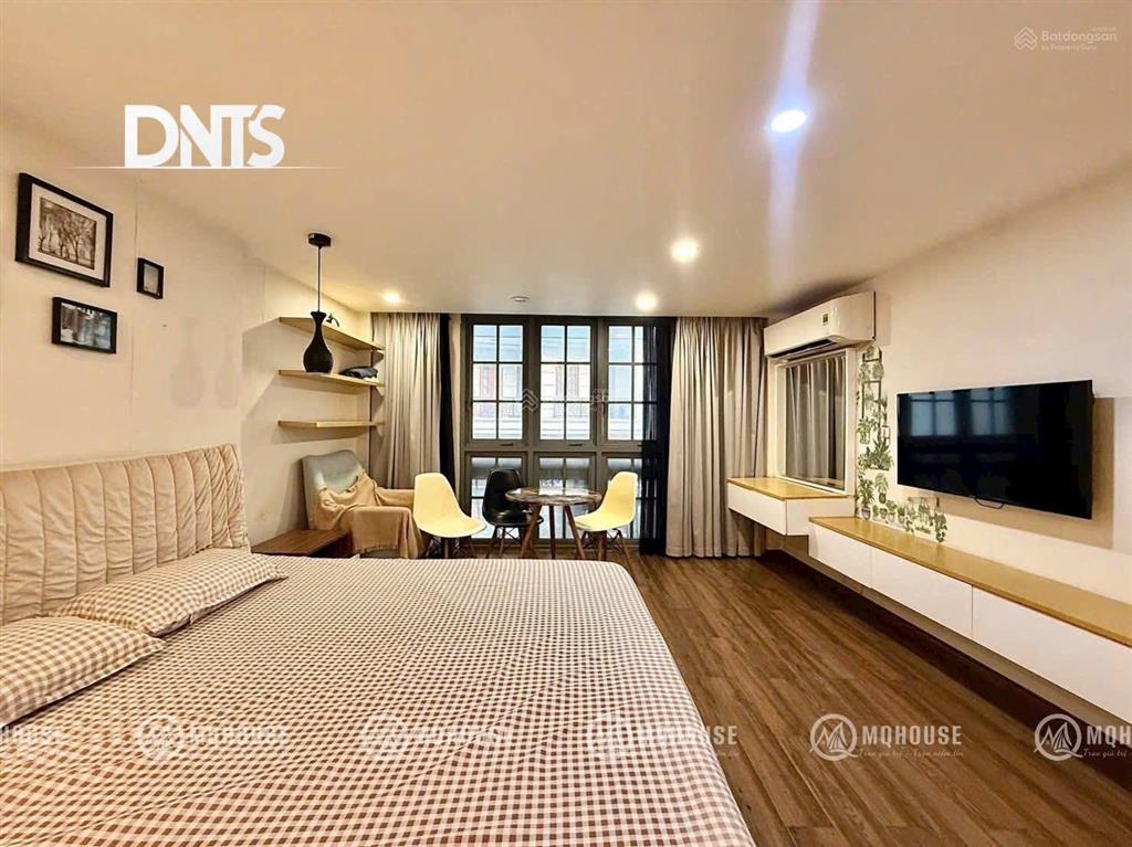 Căn hộ ban công full nội thất gần cầu thị nghè, thảo cầm viên quận 1