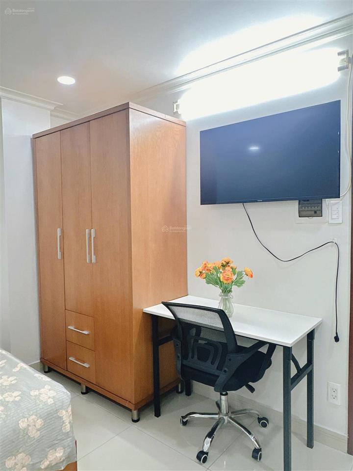 Căn hộ 35m2 full nội thất, lý chính thắng quận 3, full nội thất, ban công, hầm xe rộng