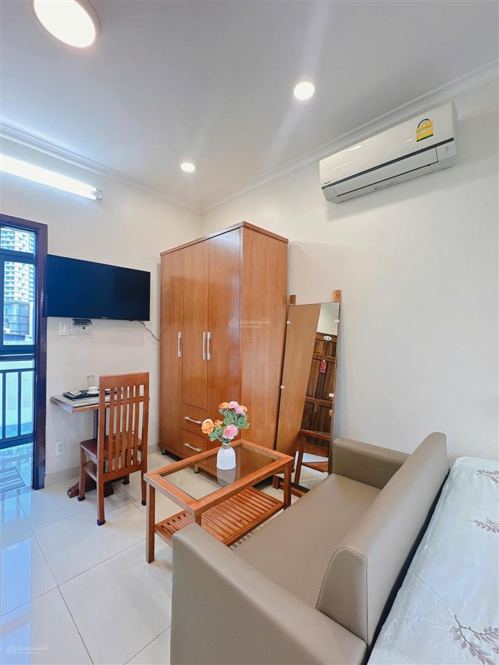 Căn hộ 35m2 full nội thất, lý chính thắng quận 3, full nội thất, ban công, hầm xe rộng