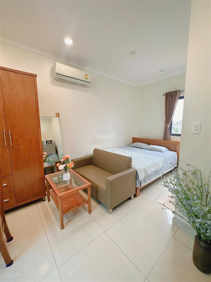 Căn hộ 35m2 full nội thất, lý chính thắng quận 3, full nội thất, ban công, hầm xe rộng