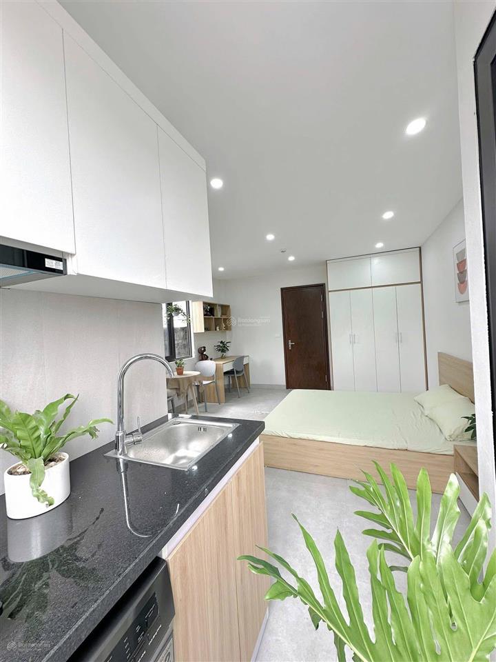 Cho thuê phòng 35m2, cửa sổ trời lớn, full nội thất, ngay phan đăng lưu, phú nhuận, gần q1, q3, tb