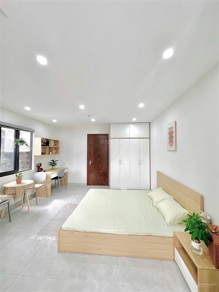 Cho thuê phòng 35m2, cửa sổ trời lớn, full nội thất, ngay phan đăng lưu, phú nhuận, gần q1, q3, tb