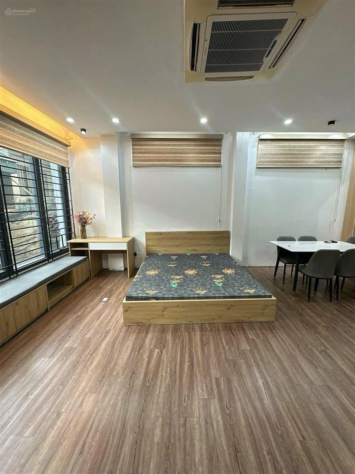 Phòng 35m2, cửa sổ lớn, máy giặt riêng, nguyễn gia trí, bình thạnh, gần q1, q2