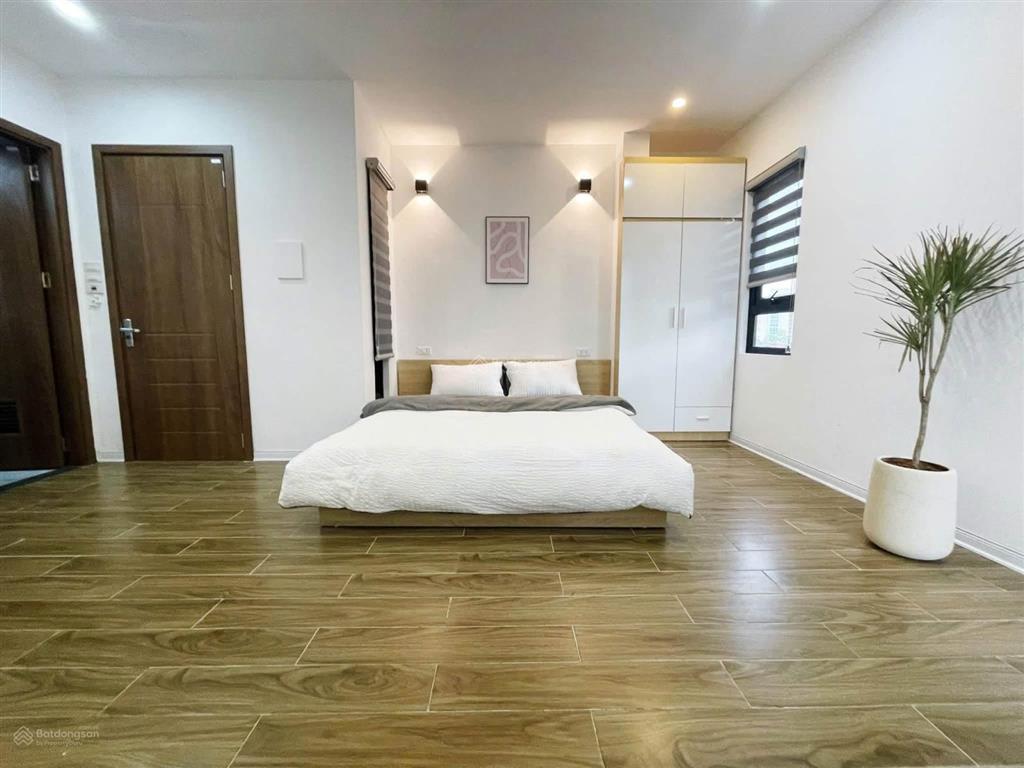 Phòng 30m2, cửa sổ trời ngay lê văn duyệt, bình thạnh gần q1, q3, chợ bà chiểu