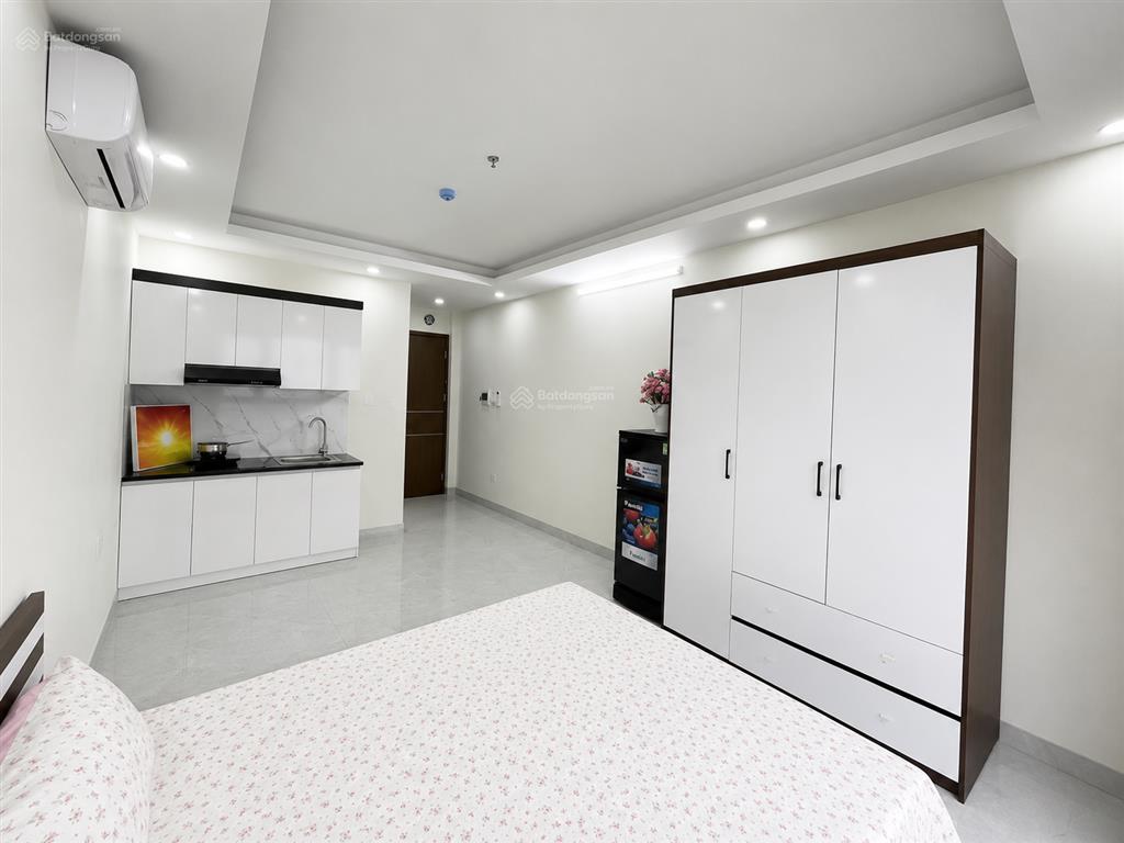 Cho thuê phòng có cửa sổ trời, ngay nguyễn gia trí, gần ngã tư hàng xanh, các trường đại học