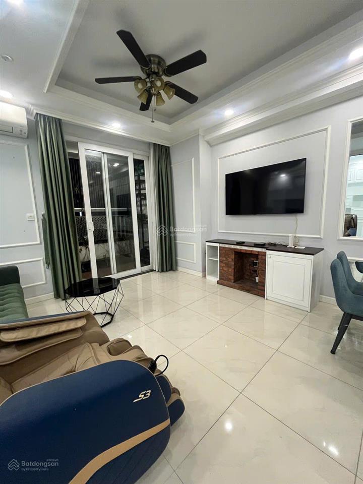 Bán gấp căn hộ 3pn 2wc  saigon mia