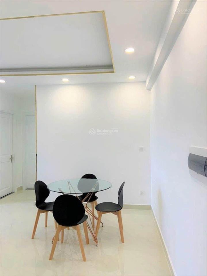 Saigon mia cho thuê căn hộ 2pn2wc  full nội thất.  xem nhà 0902 838 ***