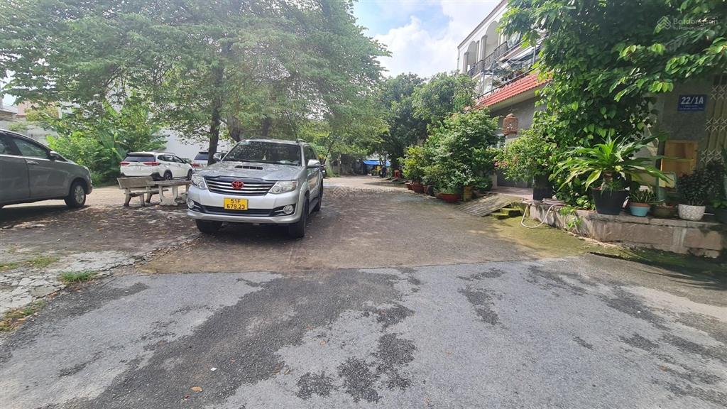 Bán gấp đất 200m2 tại đường 26, hiệp bình chánh, thủ đức, giá siêu hời 15,3 tỷ