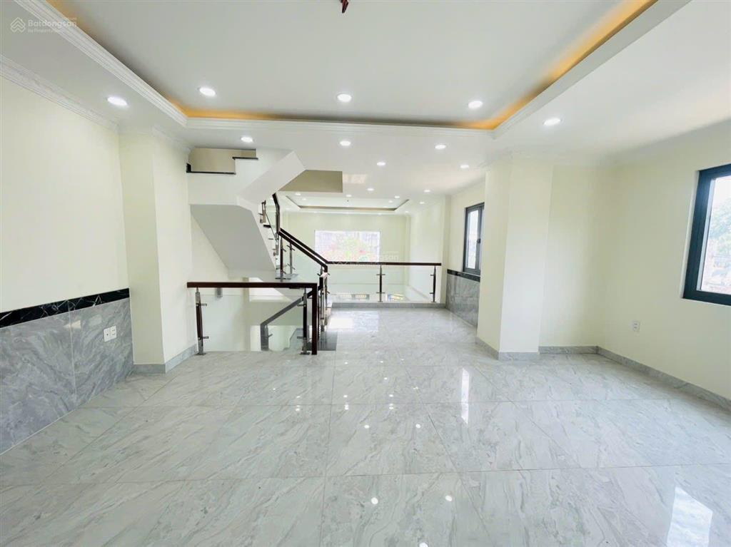 Căn góc mới 100%  hẻm đường qlộ 13  hiệp bình, đối diện khu đô thị vạn phúc