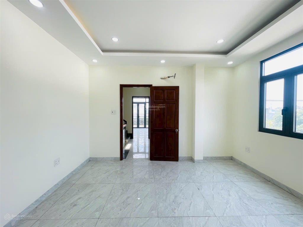 Căn góc mới 100%  hẻm đường qlộ 13  hiệp bình, đối diện khu đô thị vạn phúc